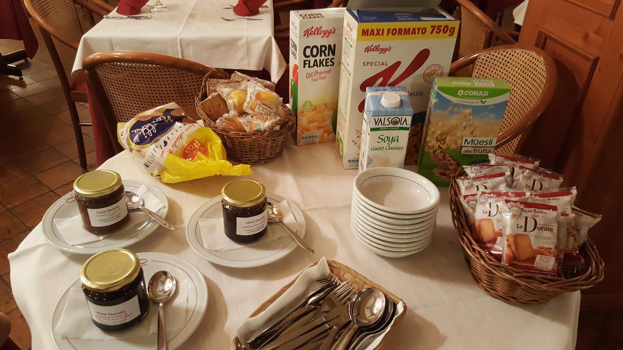 Eternita Hotel 2*